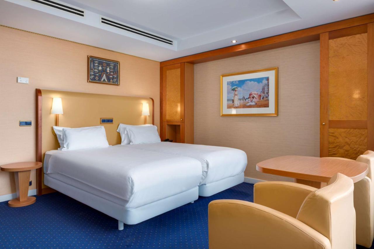 Hotel Nh Atlantic Den Haag Extérieur photo