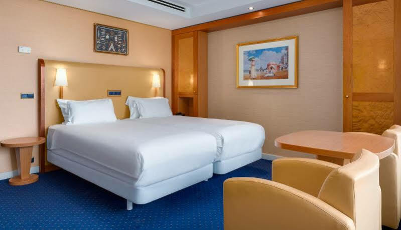 Hotel Nh Atlantic Den Haag Extérieur photo